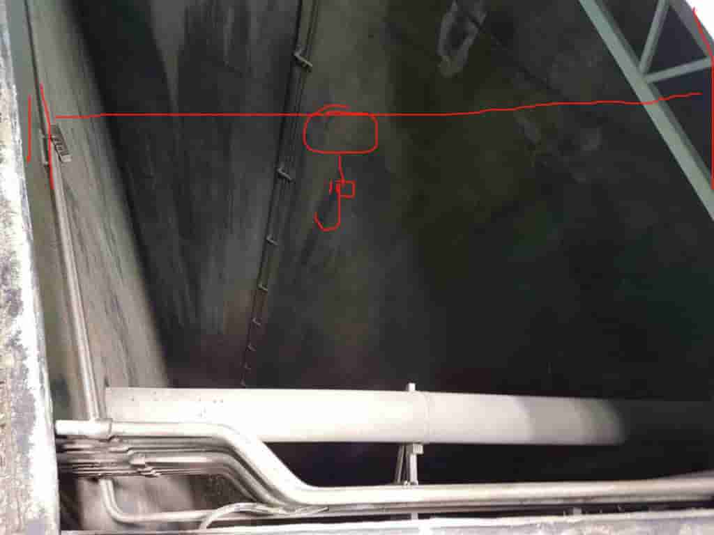 Photos of working position of electric hoist sent by customers in Singapore