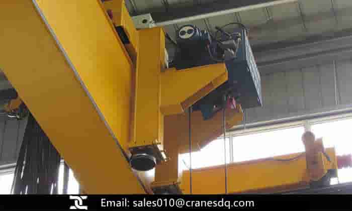 Low headroom overhead crane for sale in Pakistan