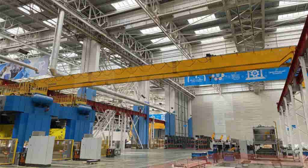 Double Girder Electric Travelling Crane