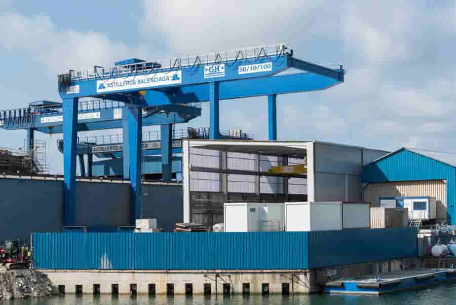 Double Girder Gantry Crane For Balenciaga Shipyard