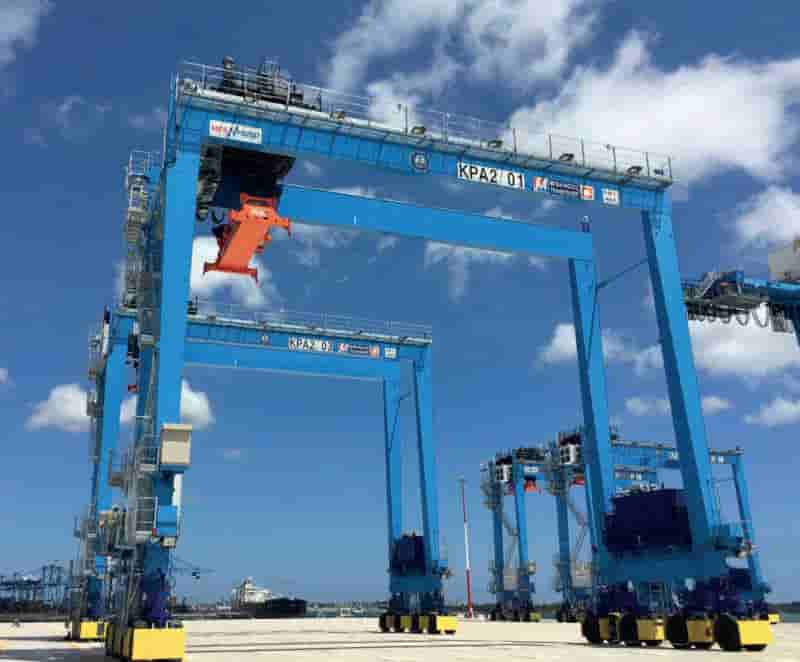 A PACECO Mitsui RTG crane.