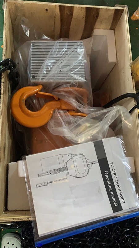 3 tons electric chain hoist packing