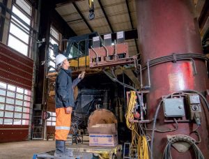 Overhead crane in operation