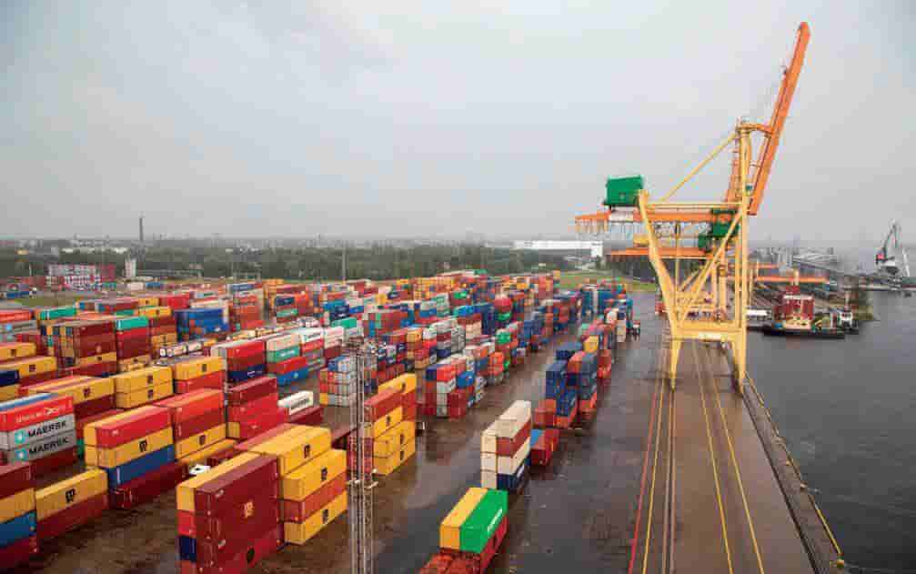 A ship-to-shore container crane from Sany has been delivered to its new owners in Latvia