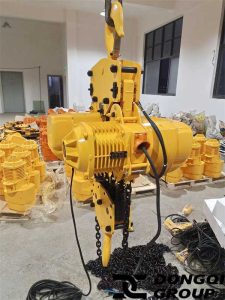 Fixed electric chain hoist