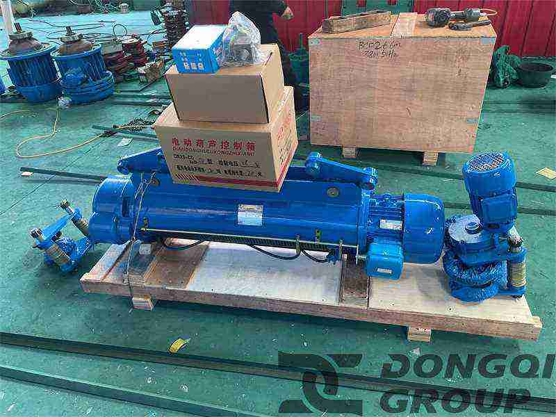 CD 2 ton wire rope hoist