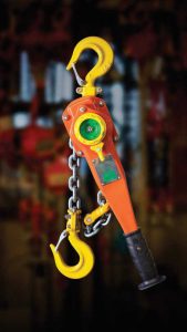 The SS-LP QP from William Hackett has four-pawl mechanical engagement.