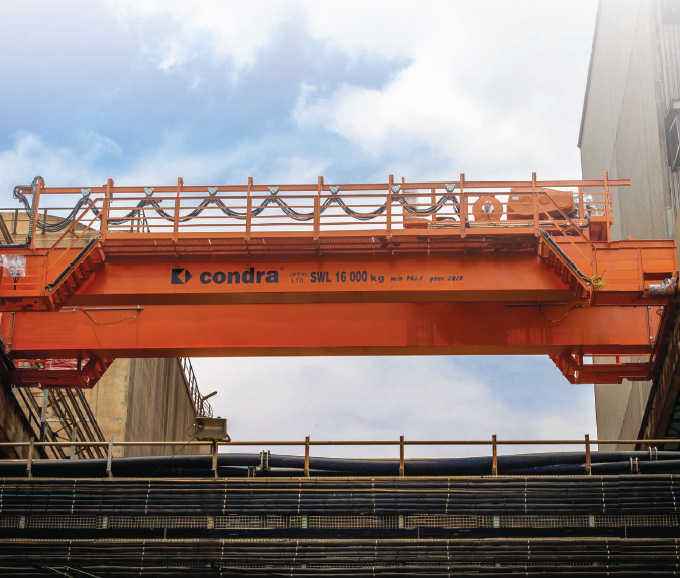 fully-automated overhead crane