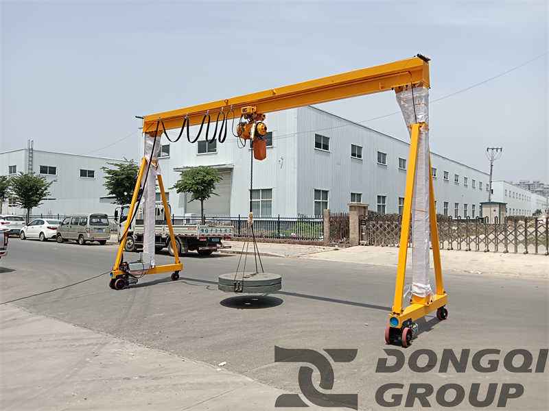 derek gantry protable 2 ton