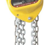Lightweight and portable, the KM kinetic manual hoist is used for maintenance and repair applications.