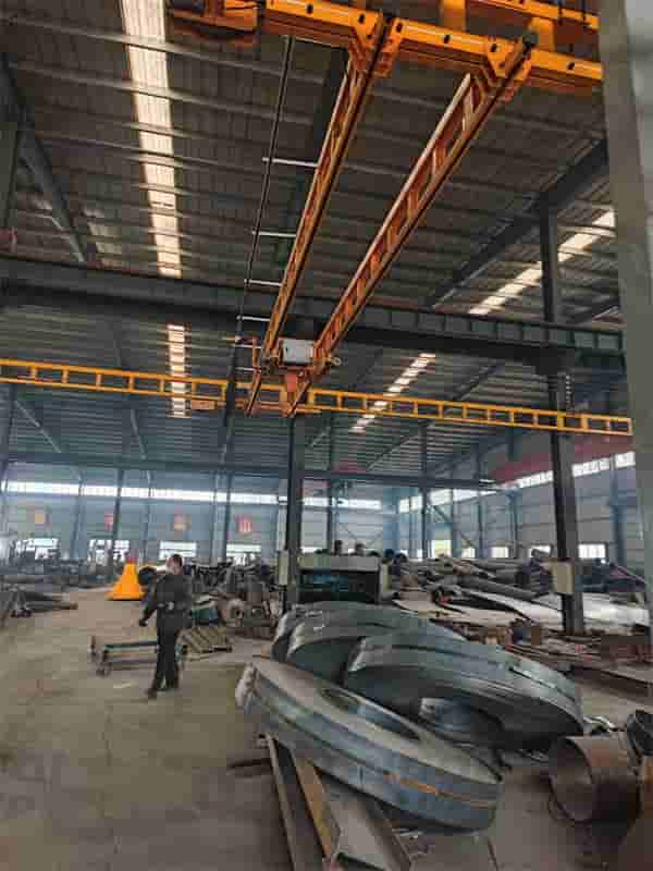 Double girder KBK crane (1)