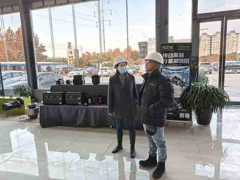 Mongolian customers visited Dongqi Crane Factory