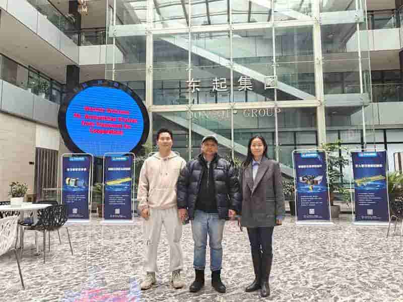 Mongolian customers visited Dongqi Crane Factory
