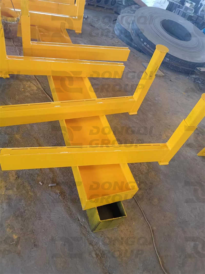 Jib crane components