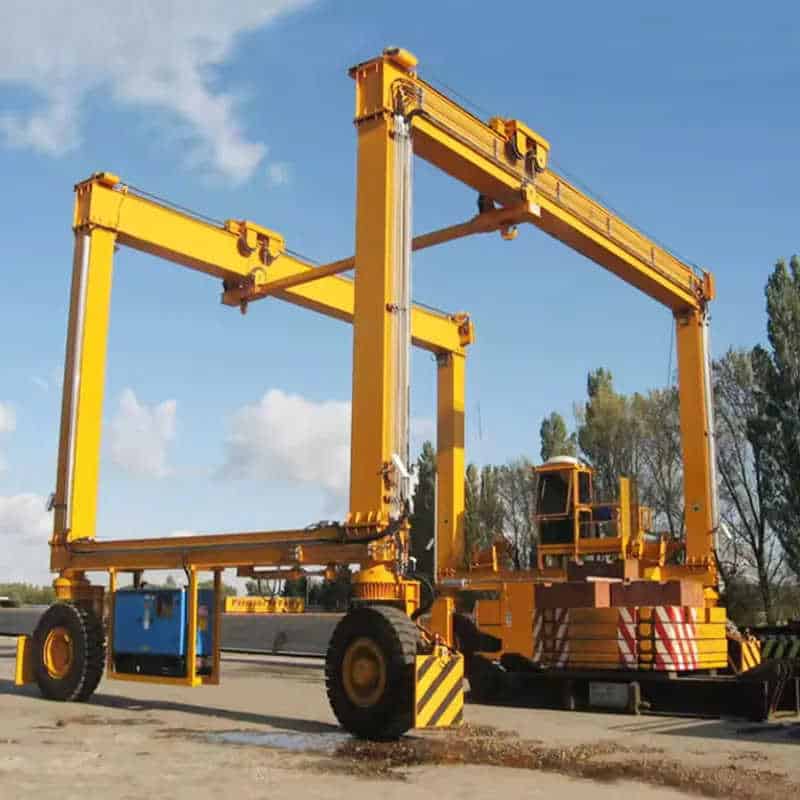 Rubber tyred container gantry crane