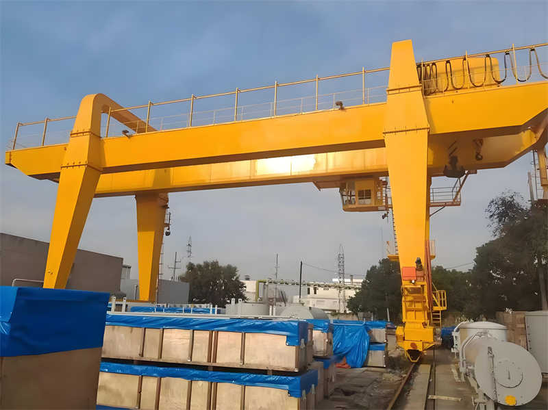 160t/32t×28m gantry crane