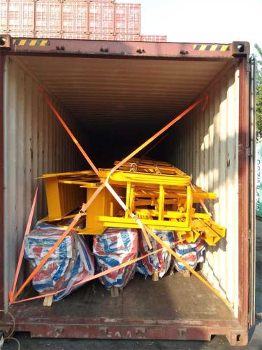 20-tons-QN-dual-purpose-bridge-crane-port-packing-photos-6