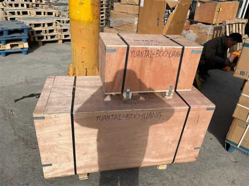 MD-type-10-tons-electric-wire-rope-hoist-accessories-packing-3