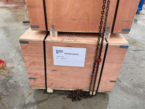 Packing-of-electric-hoist-and-accessories-9