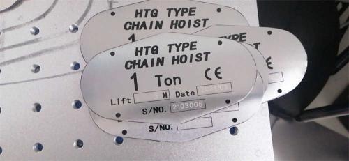 1-ton-low-headroom-chain-hoist-nameplate